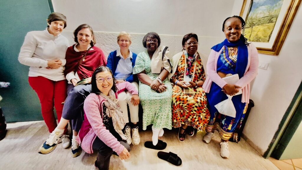 e43f605b-7f07-4e21-bc63-70895c67bd57