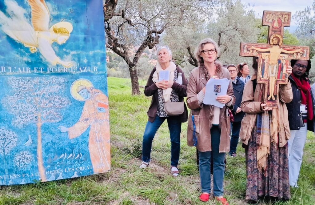 f32e30e8-e70a-4b0b-969f-f05e06950254